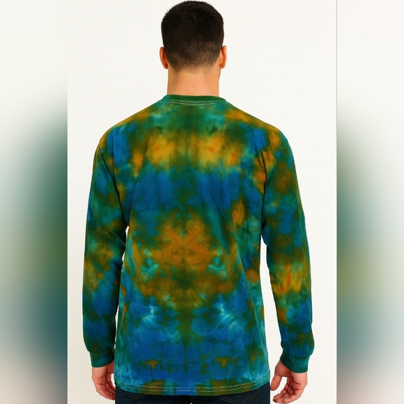 Summer at The Lake Adult Large Long Sleeve Scrunch Tie Dye Tee - Picture 2 of 7
